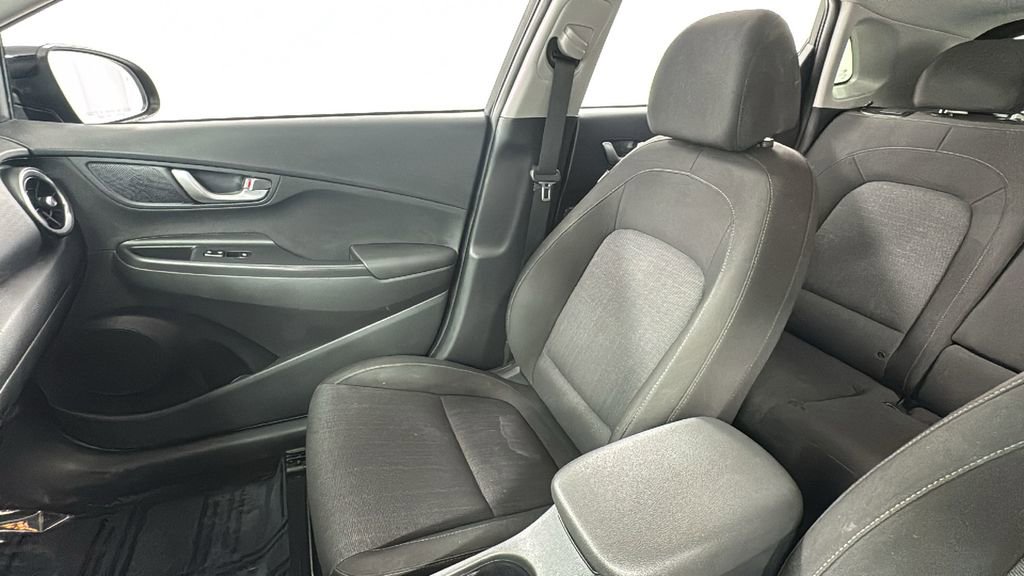 Used 2023 Hyundai Kona SEL w/ Convenience Package image 13