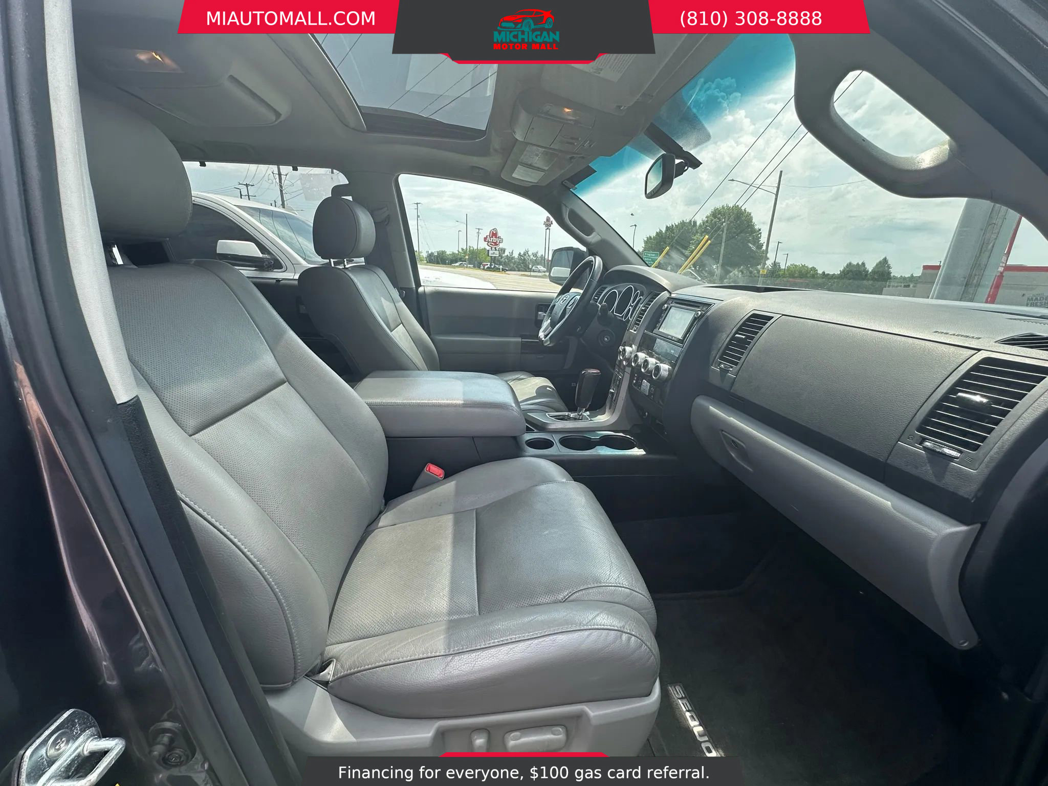 Used 2015 Toyota Sequoia Platinum image 10