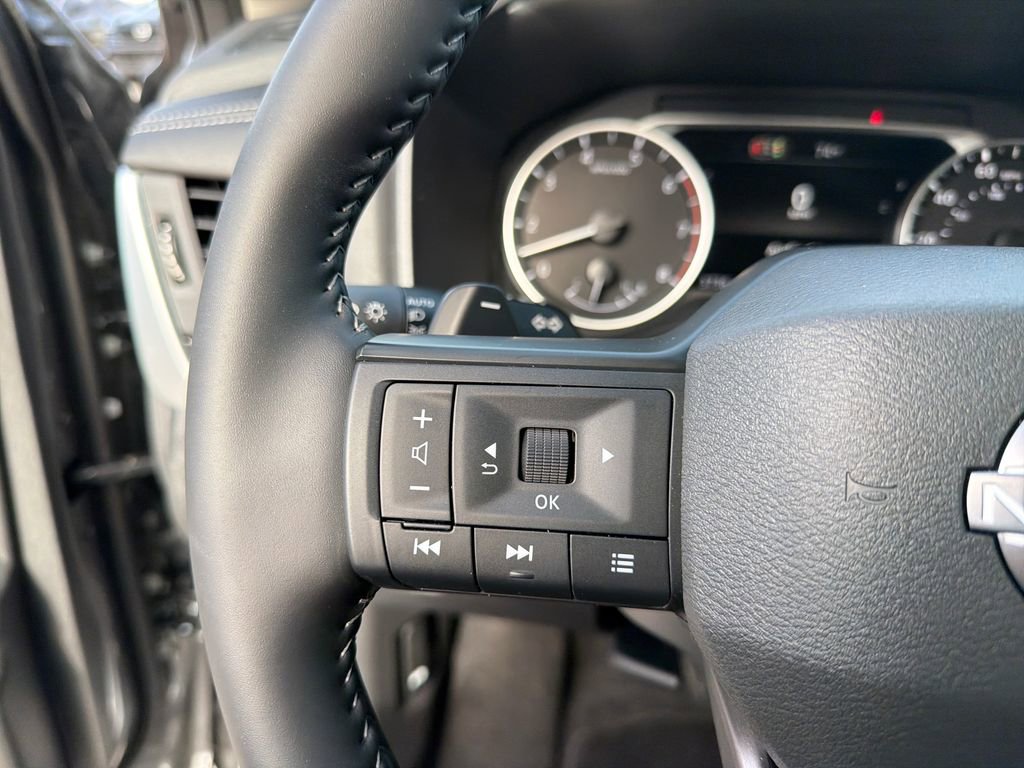 Certified 2026 Nissan Rogue SV FWD image 29