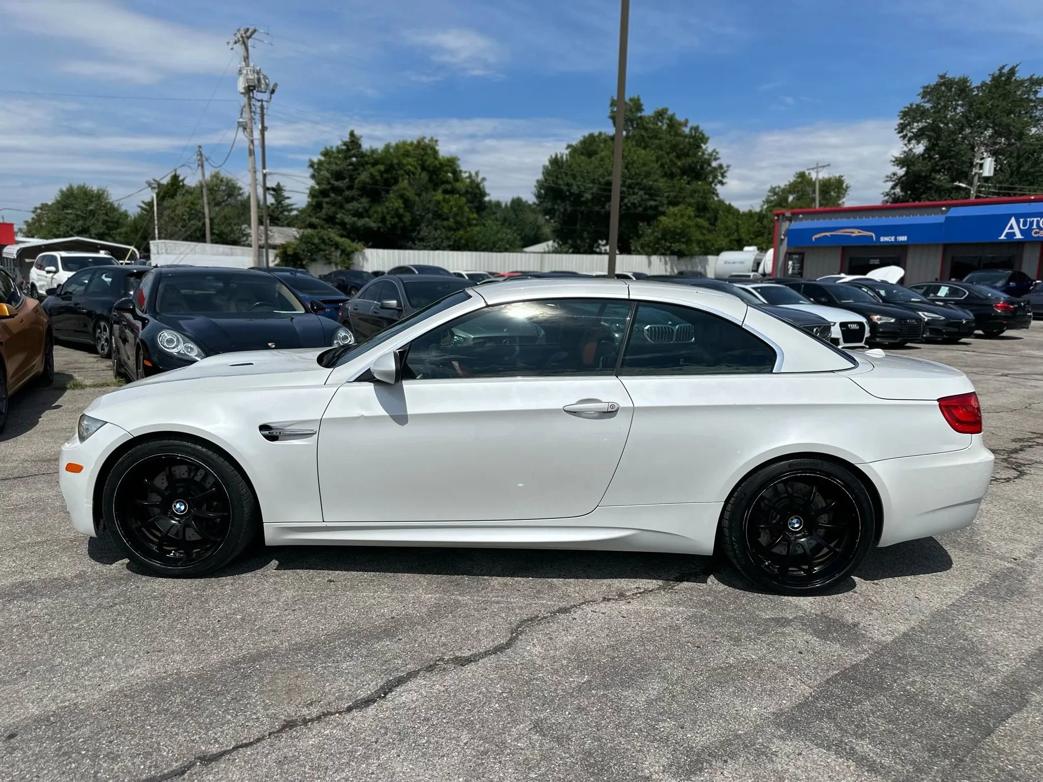 Used 2012 BMW M3 Convertible image 16
