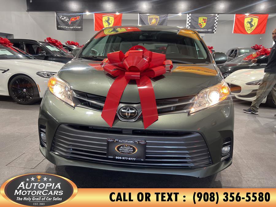 Used 2019 Toyota Sienna XLE image 51