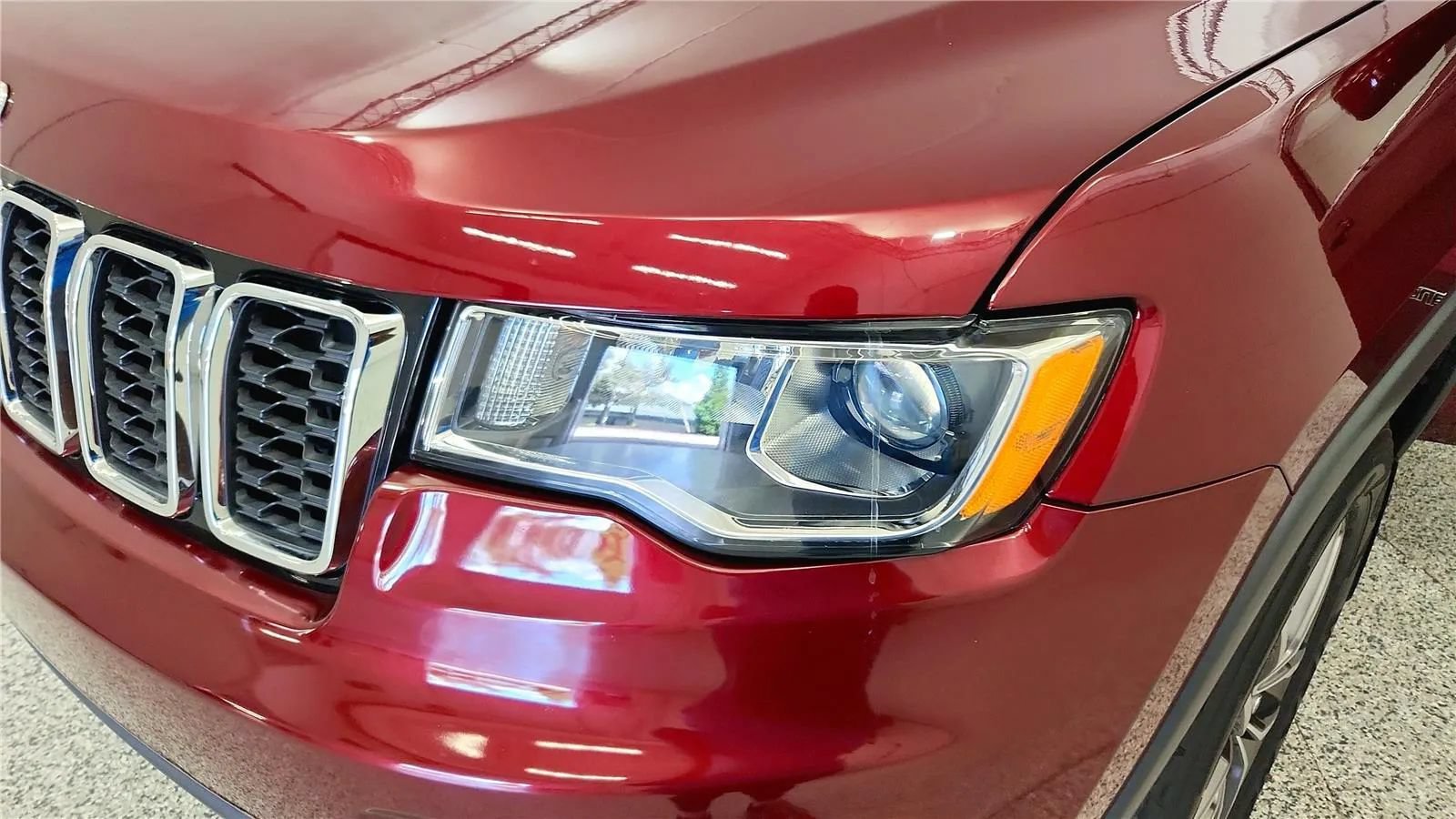 Used 2020 Jeep Grand Cherokee Laredo w/ Quick Order Package 2BN North AWD/4WD image 14