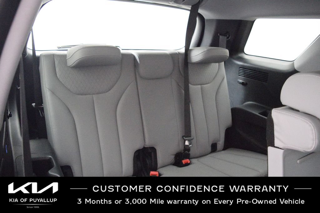 Used 2022 Hyundai Palisade SEL w/ 8P Bench Seat Package AWD/4WD image 14