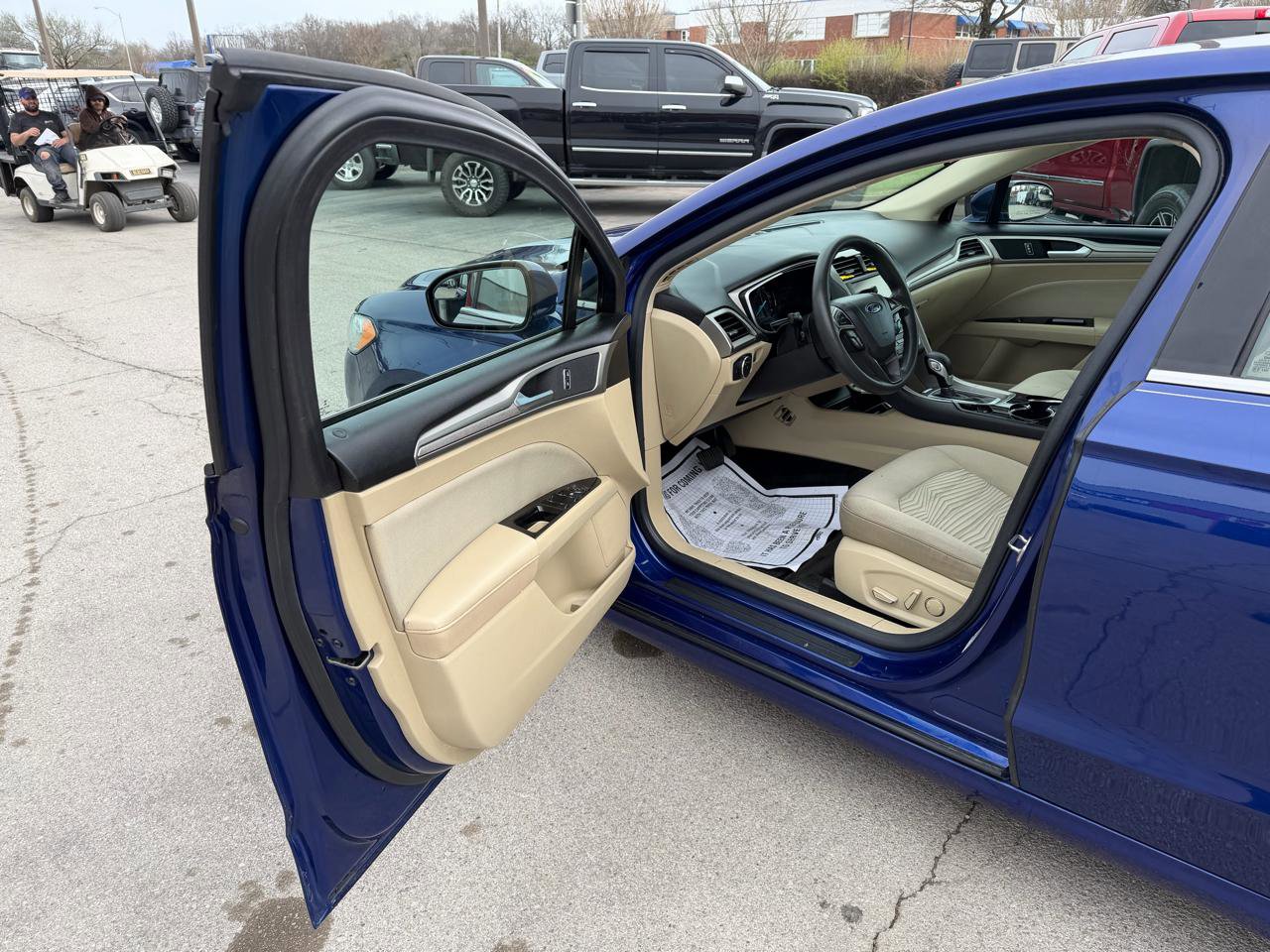Used 2016 Ford Fusion SE image 15