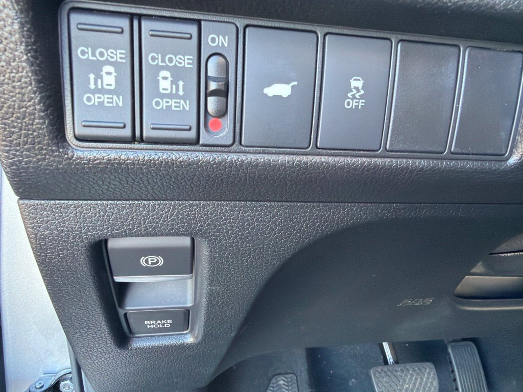 Used 2025 Honda Odyssey EX-L image 14