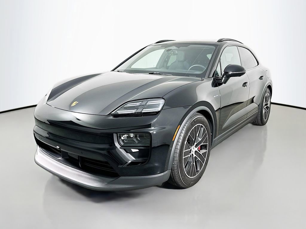 Used 2025 Porsche Macan 4S Electric image 1