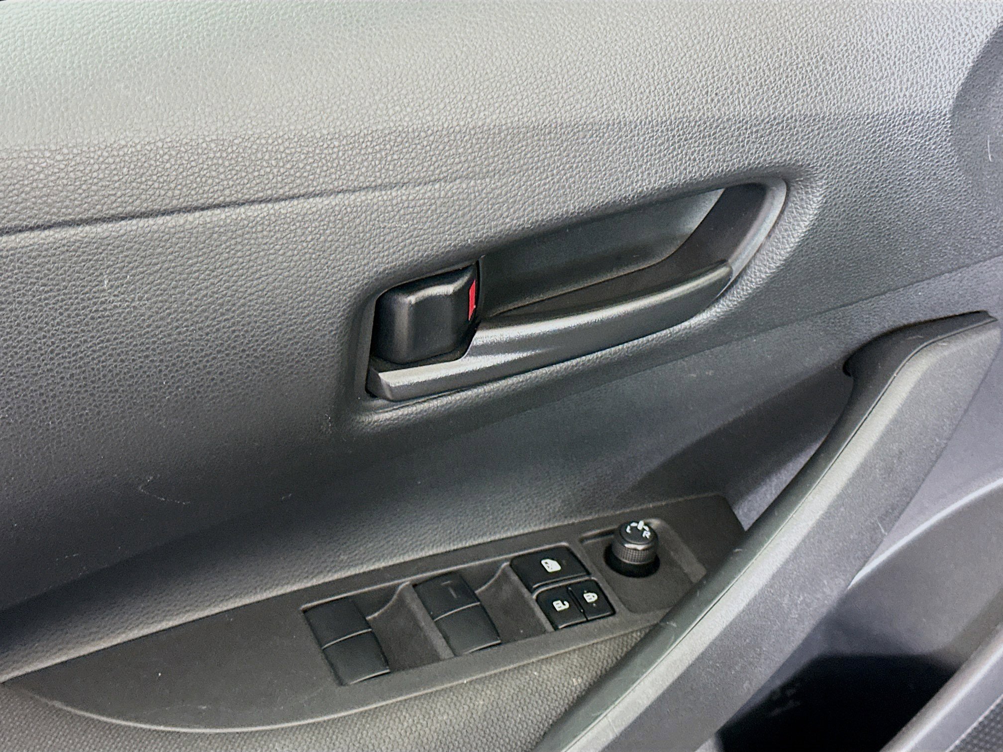 Used 2024 Toyota Corolla LE image 15