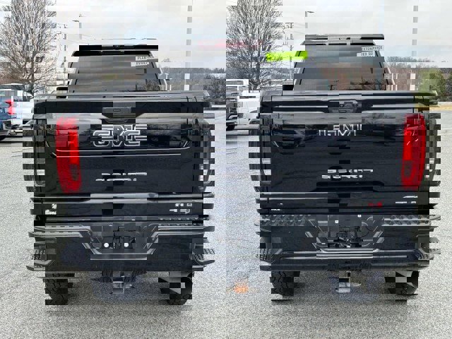 Used 2021 GMC Sierra 2500 AT4 w/ Gooseneck/5TH Wheel Package image 4