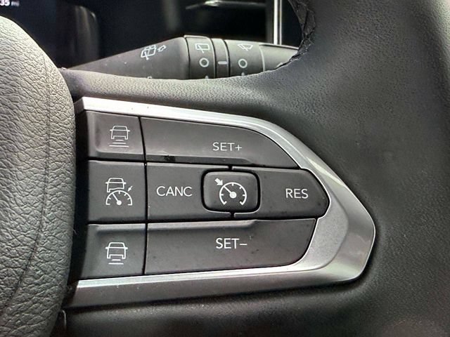 Certified 2023 Jeep Compass Limited w/ Elite Group AWD/4WD image 24