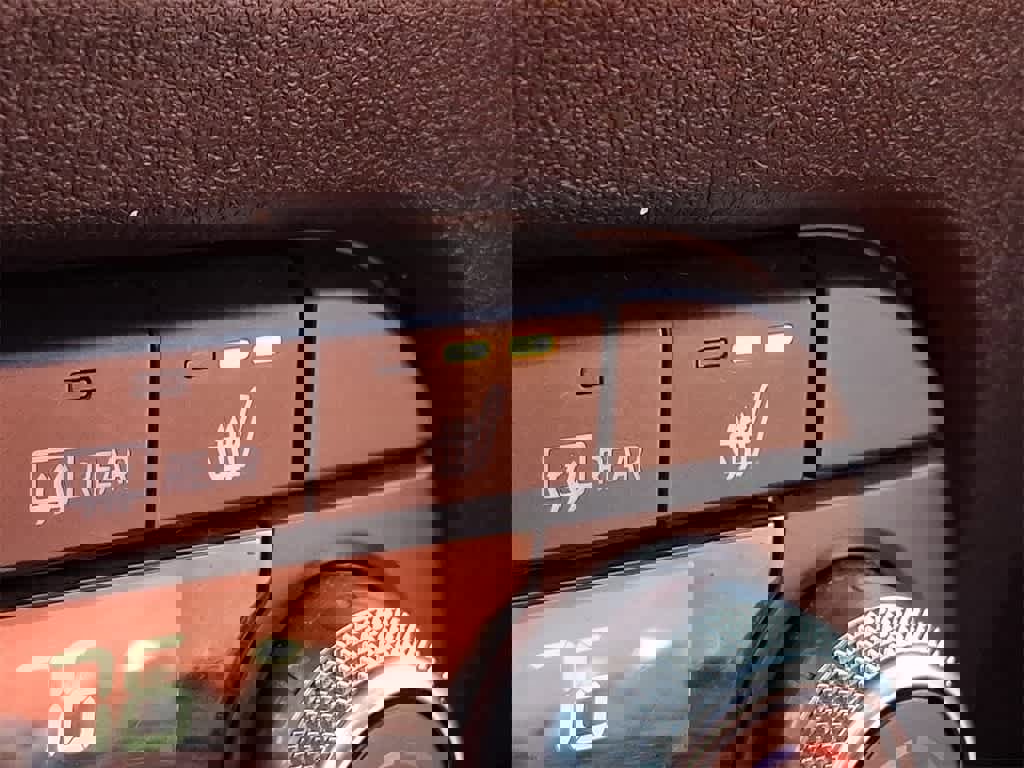 Used 2024 MAZDA CX-5 Carbon Edition image 17