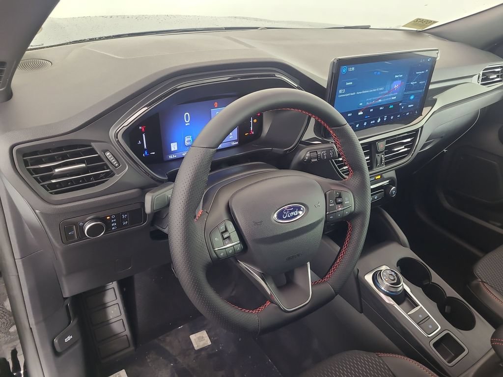 New 2026 Ford Escape ST-Line w/ Tech Pack #1 AWD/4WD image 13
