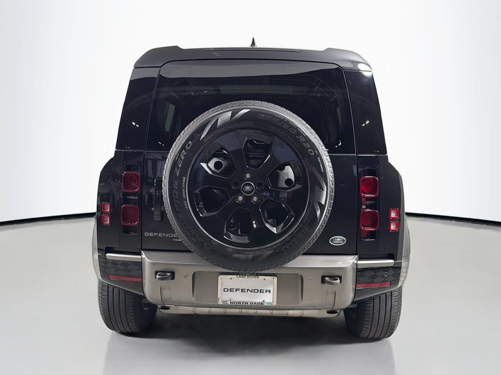 Used 2023 Land Rover Defender 110 X-Dynamic SE AWD/4WD image 6