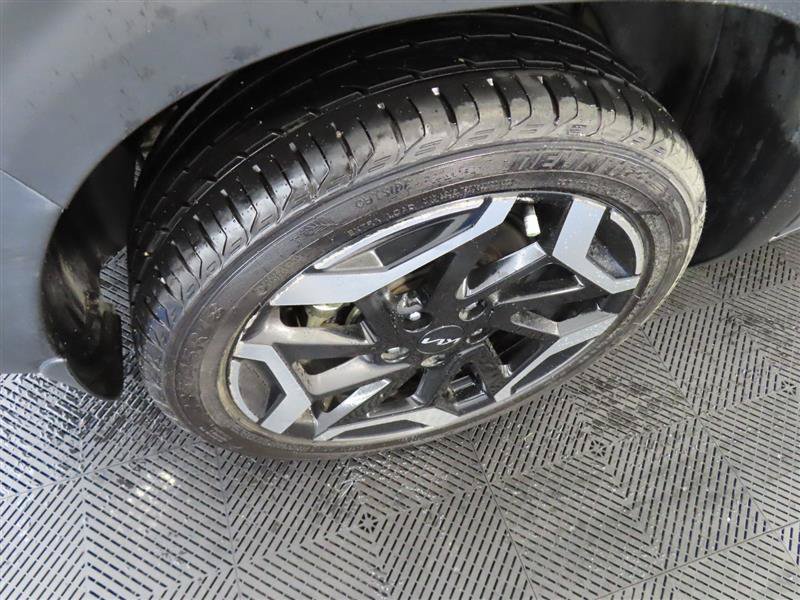 Used 2024 Kia Seltos SX AWD/4WD image 6