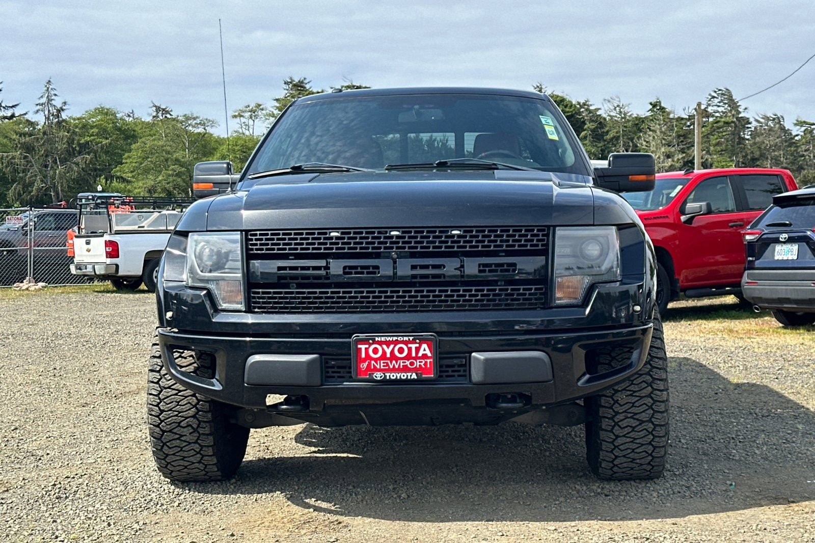 Used 2014 Ford F150 Raptor w/ Equipment Group 801A Luxury AWD/4WD image 3