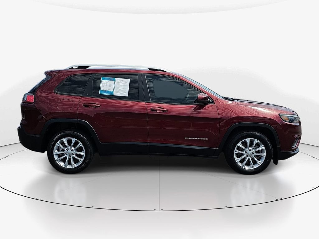 Used 2021 Jeep Cherokee Latitude FWD image 5