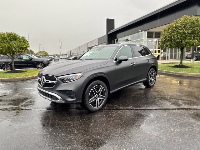 New 2027 Mercedes-Benz GLC 300 4MATIC image 5