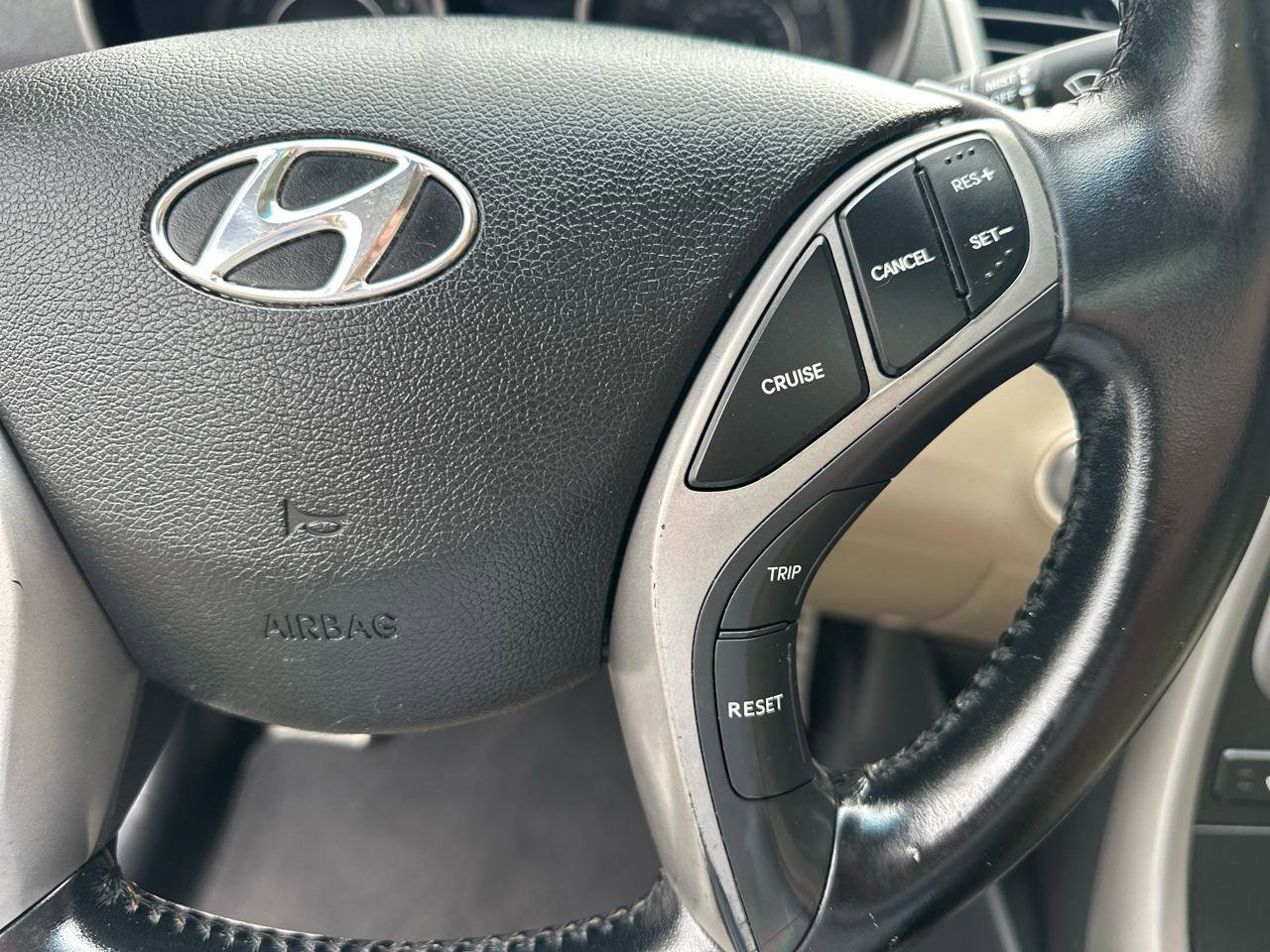 Used 2015 Hyundai Elantra Sport image 47