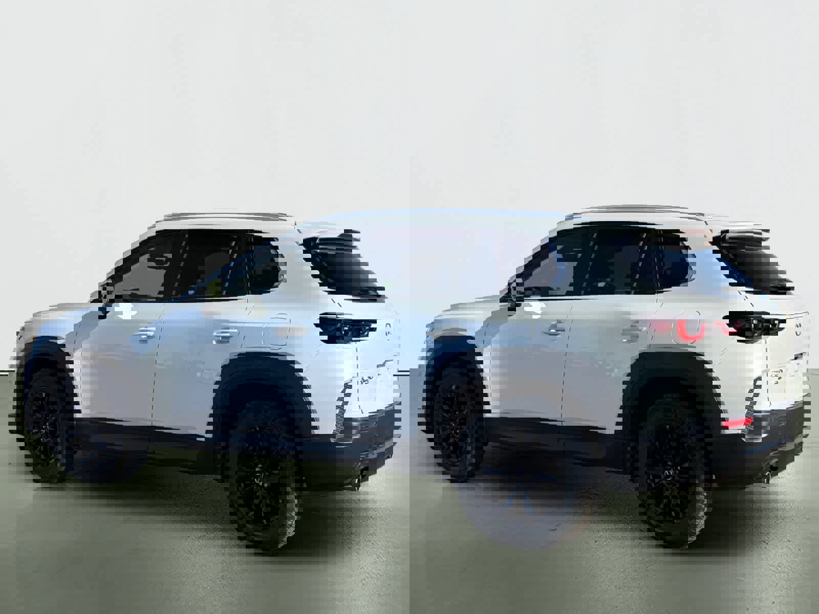 Used 2025 MAZDA CX-50 AWD 2.5 S w/ Preferred Package image 2