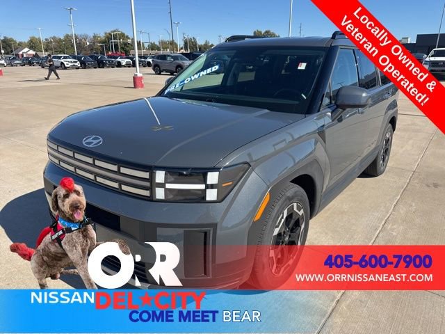 Used 2025 Hyundai Santa Fe SEL image 1