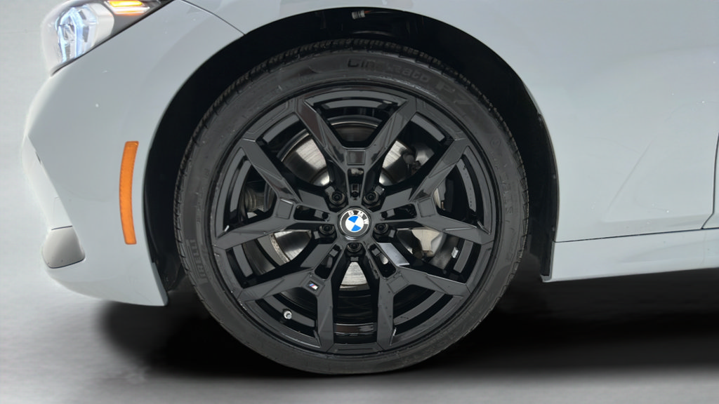 Used 2026 BMW 330i xDrive Sedan AWD/4WD image 8