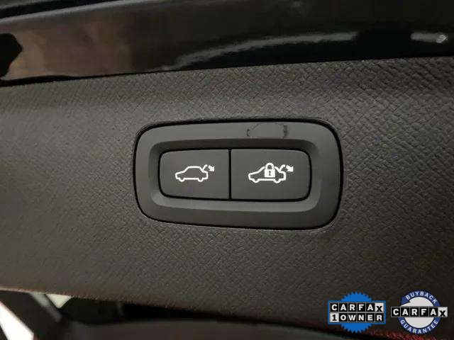 Used 2025 Volvo XC90 B6 Plus image 8