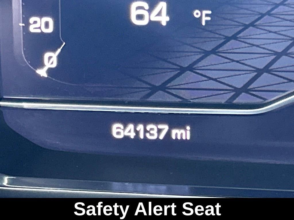 Certified 2022 GMC Yukon XL SLT image 35