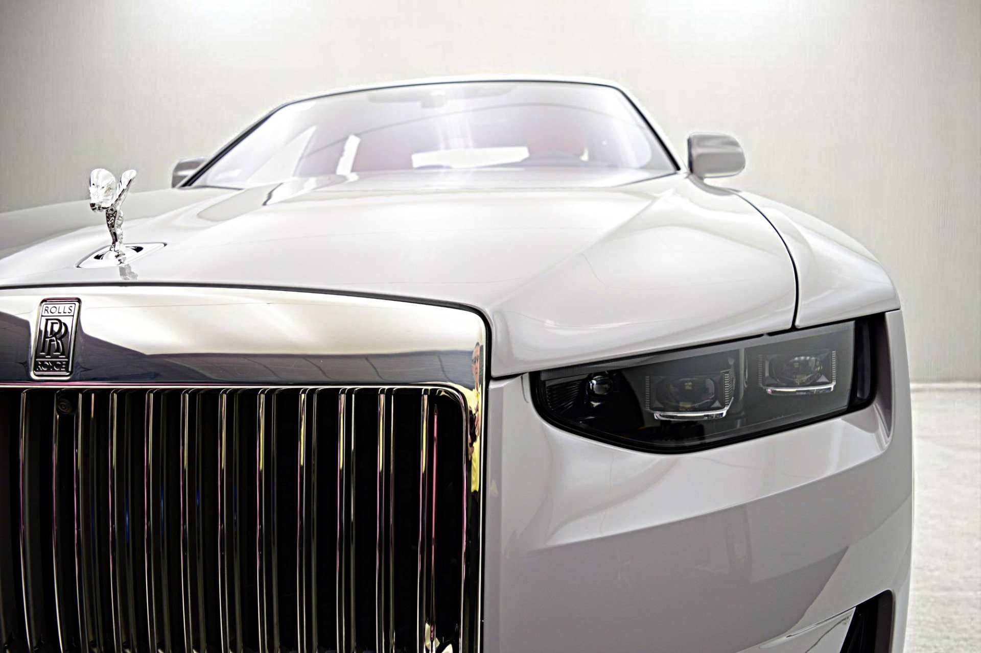 Used 2025 Rolls-Royce Ghost AWD/4WD image 14