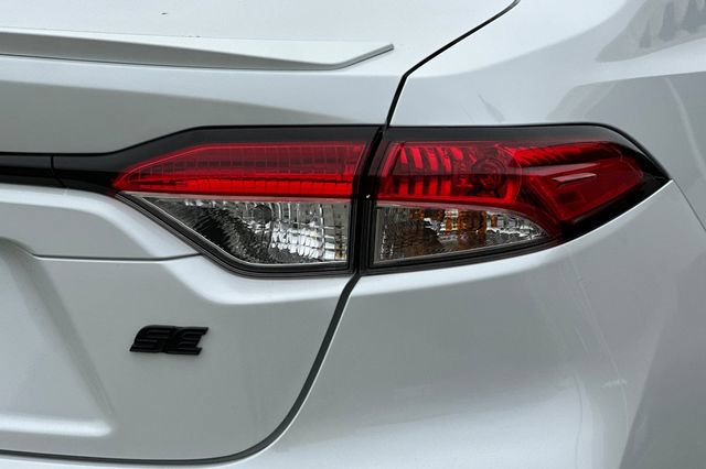 Used 2025 Toyota Corolla SE FWD image 33
