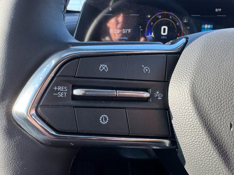 New 2026 Chevrolet Equinox LT w/ Convenience Package II image 36