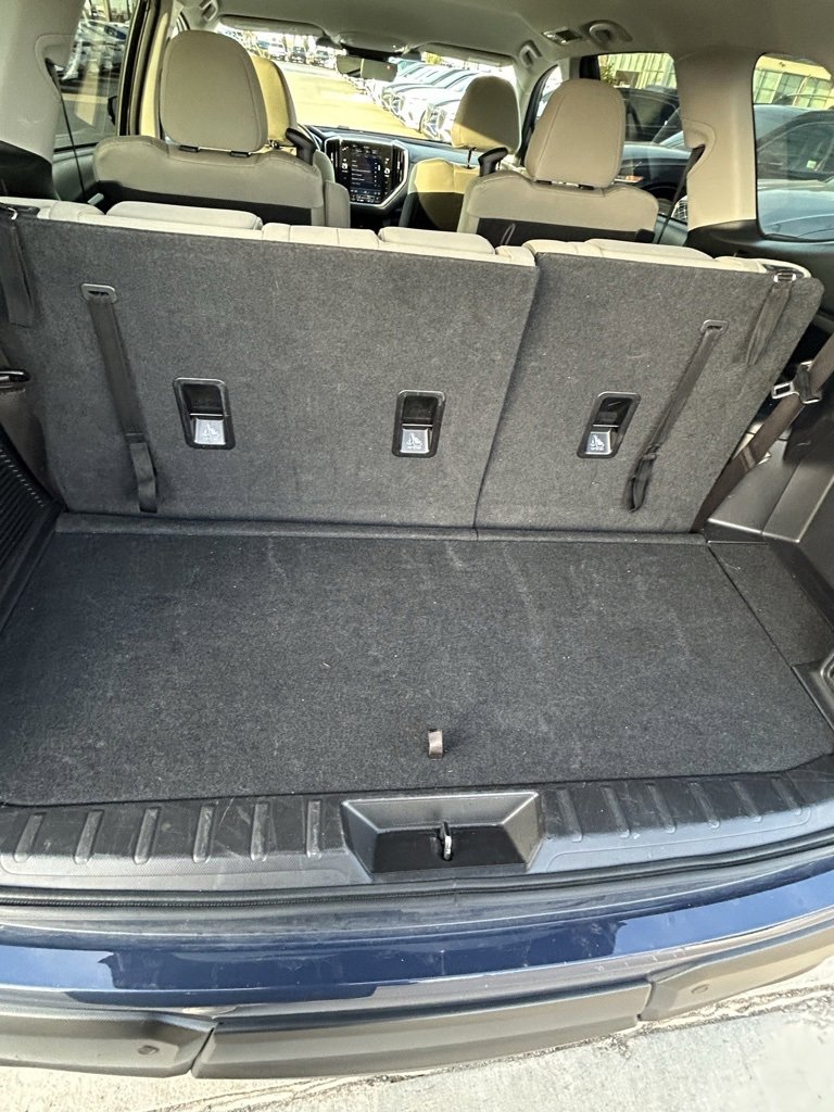 Used 2025 Subaru Ascent Premium image 17