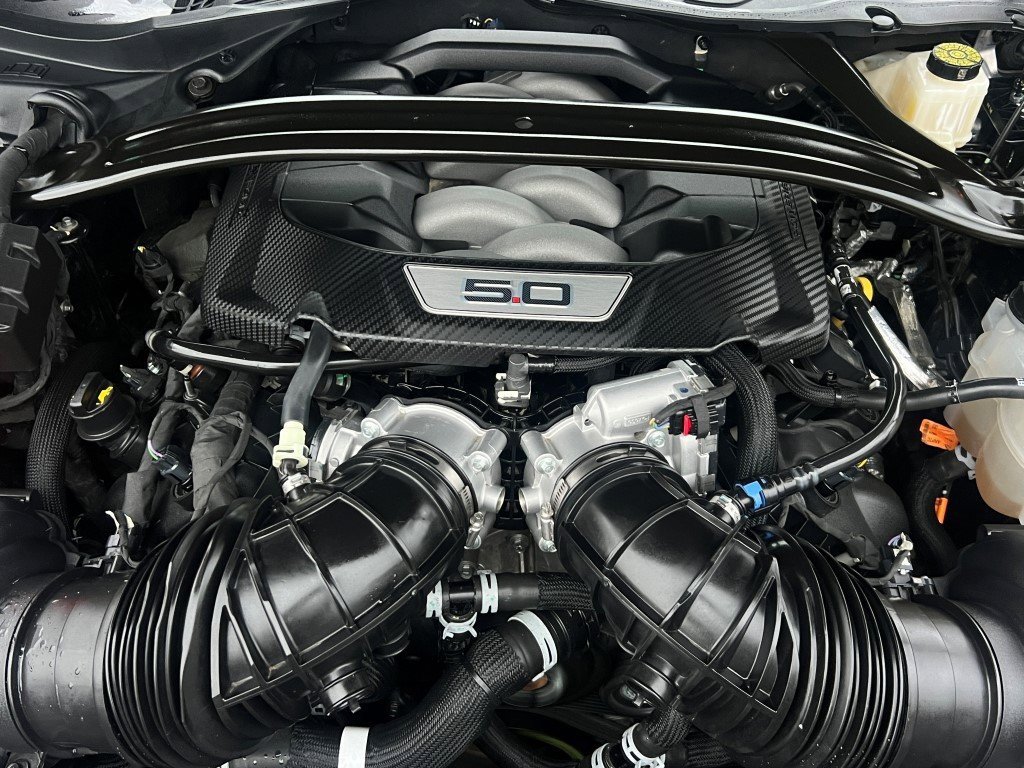 Used 2024 Ford Mustang GT Premium image 11