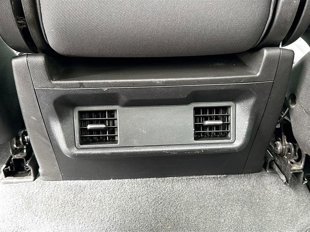 Certified 2024 Chevrolet Silverado 3500 LT image 24