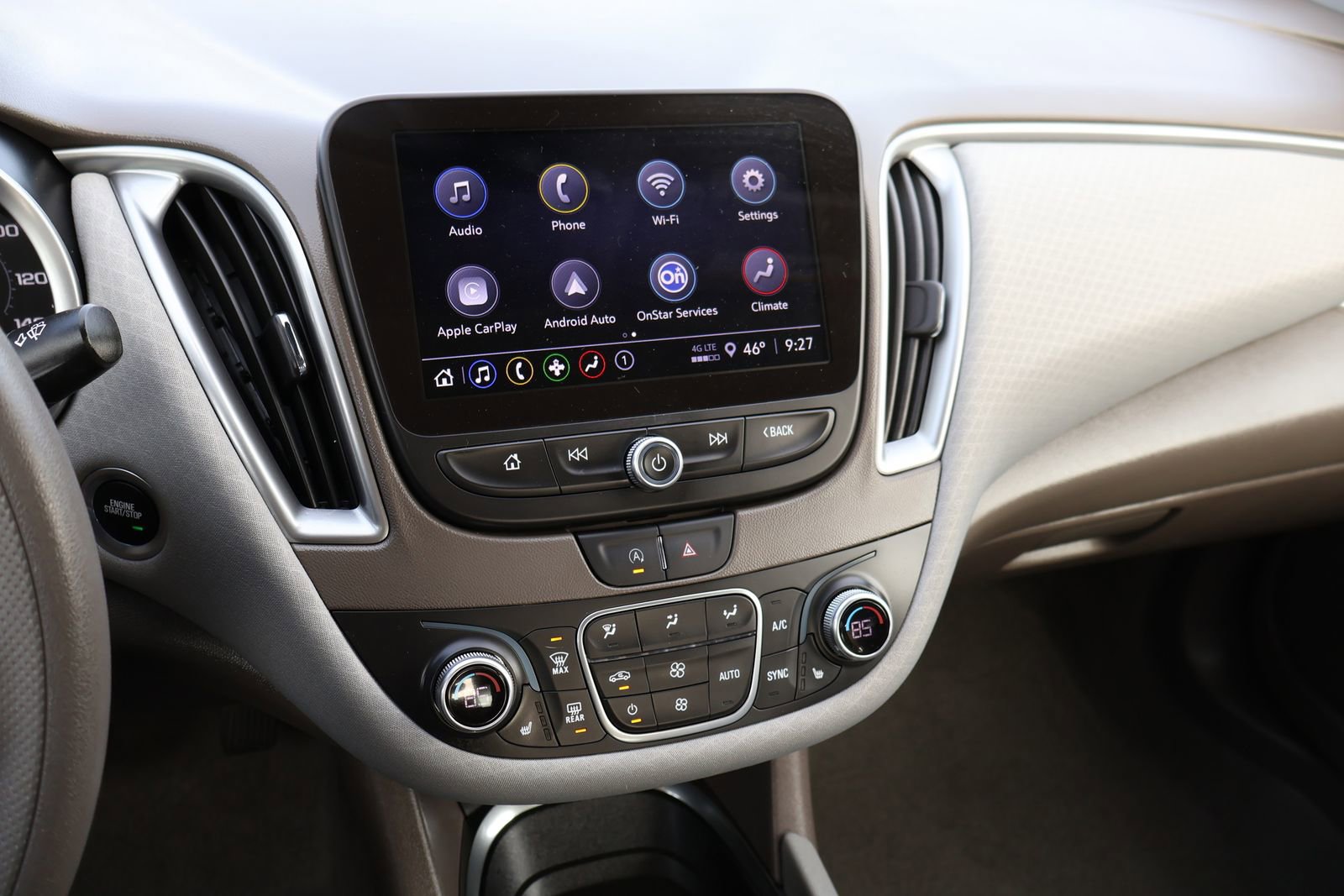 Used 2025 Chevrolet Malibu LT image 24