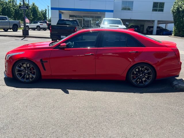 Used 2019 Cadillac CTS V w/ Luxury Package RWD image 4