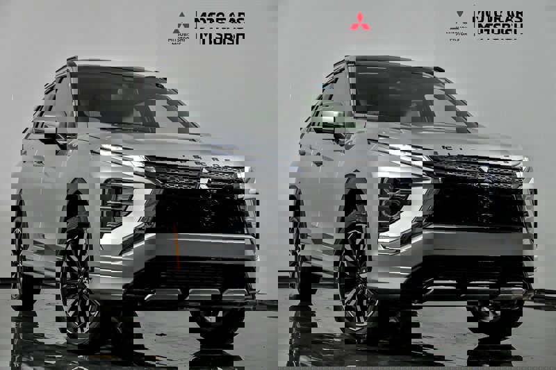 New 2026 Mitsubishi Eclipse Cross SE image 1