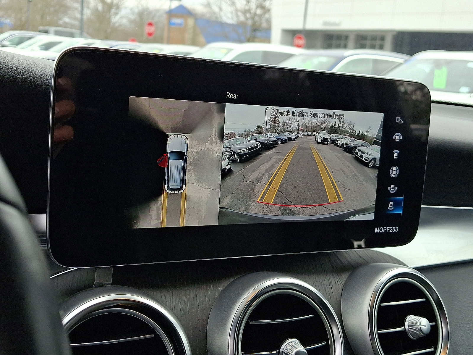 Used 2022 Mercedes-Benz GLC 300 4MATIC image 19