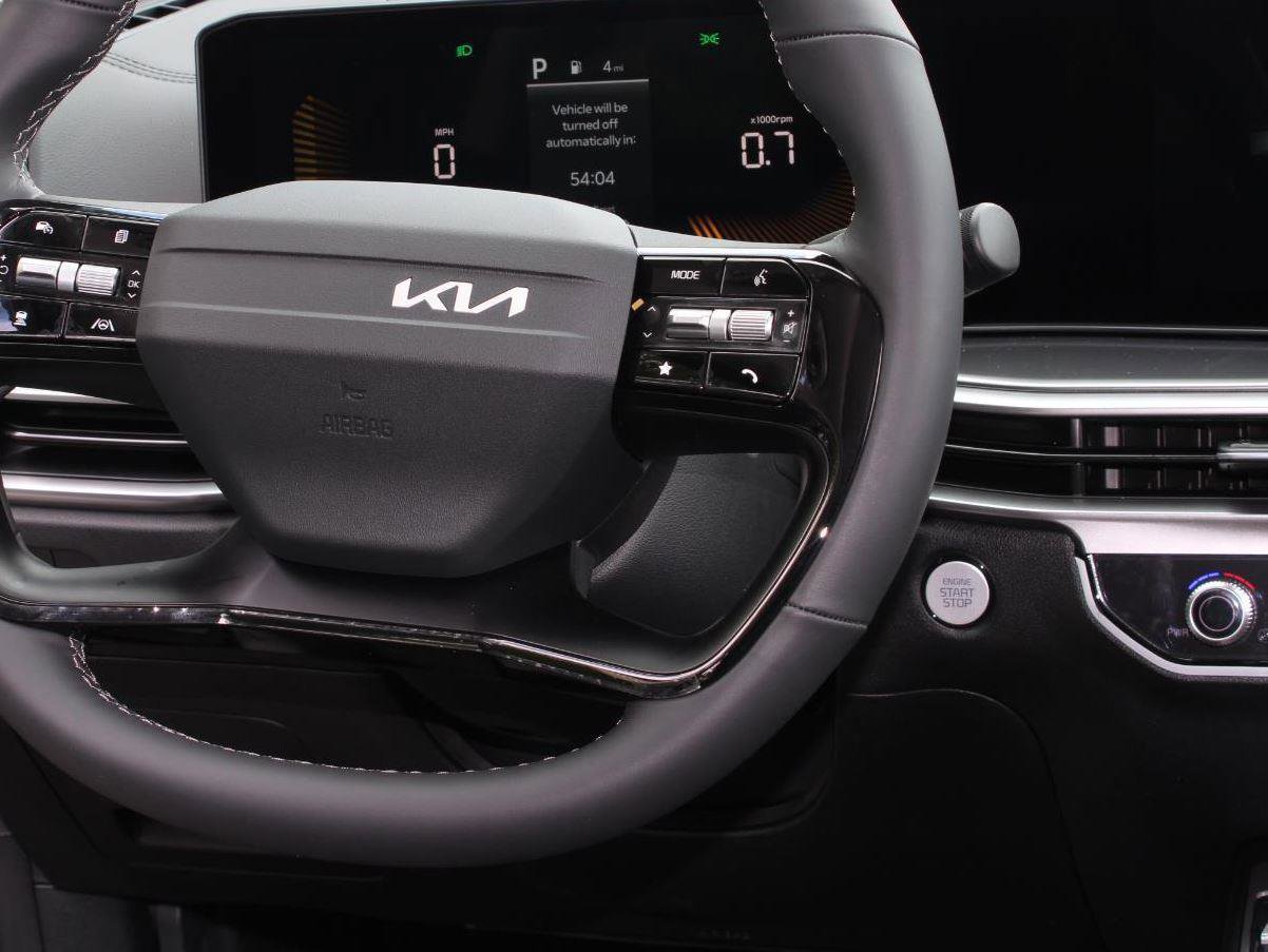 New 2026 Kia Sorento S w/ S Panoramic Sunroof Package image 19