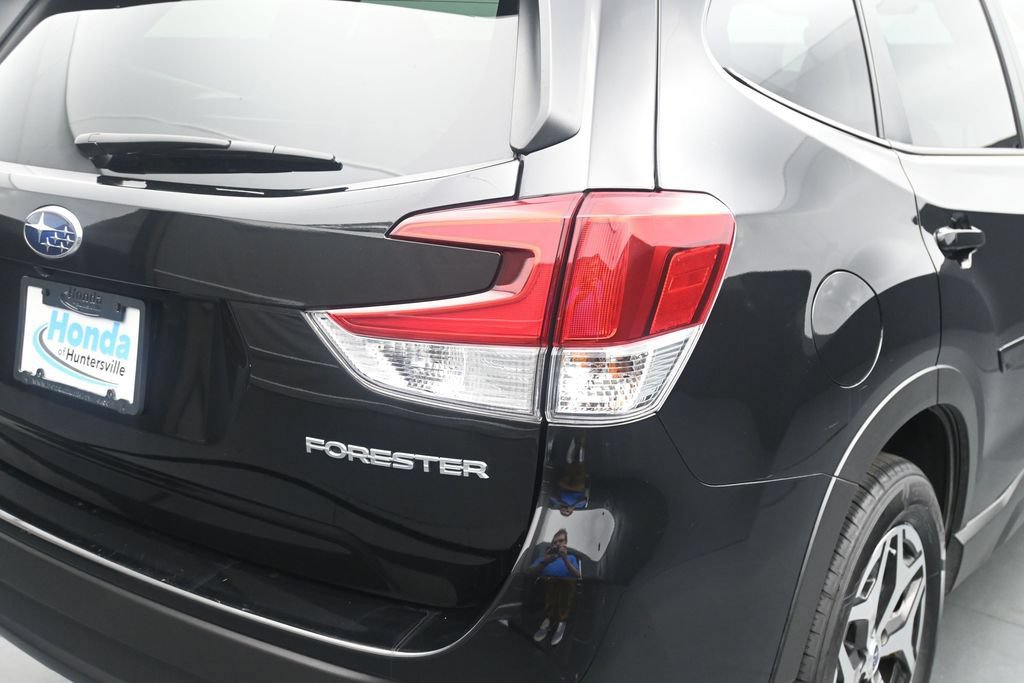 Used 2024 Subaru Forester Premium AWD/4WD image 10
