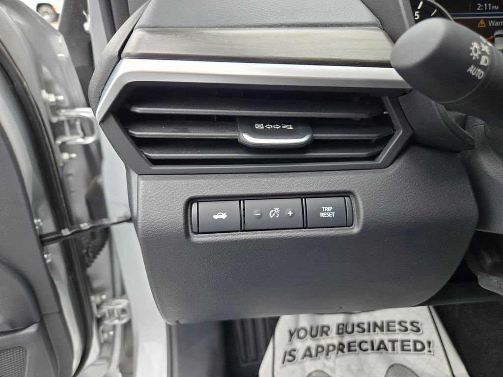 Used 2026 Nissan Altima 2.5 SV AWD/4WD image 16