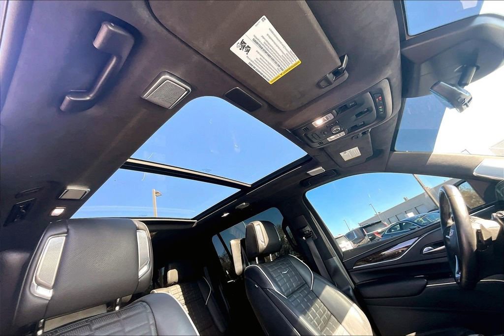 Certified 2024 Cadillac Escalade ESV Sport Platinum w/ LPO, Floor Liner Package image 28