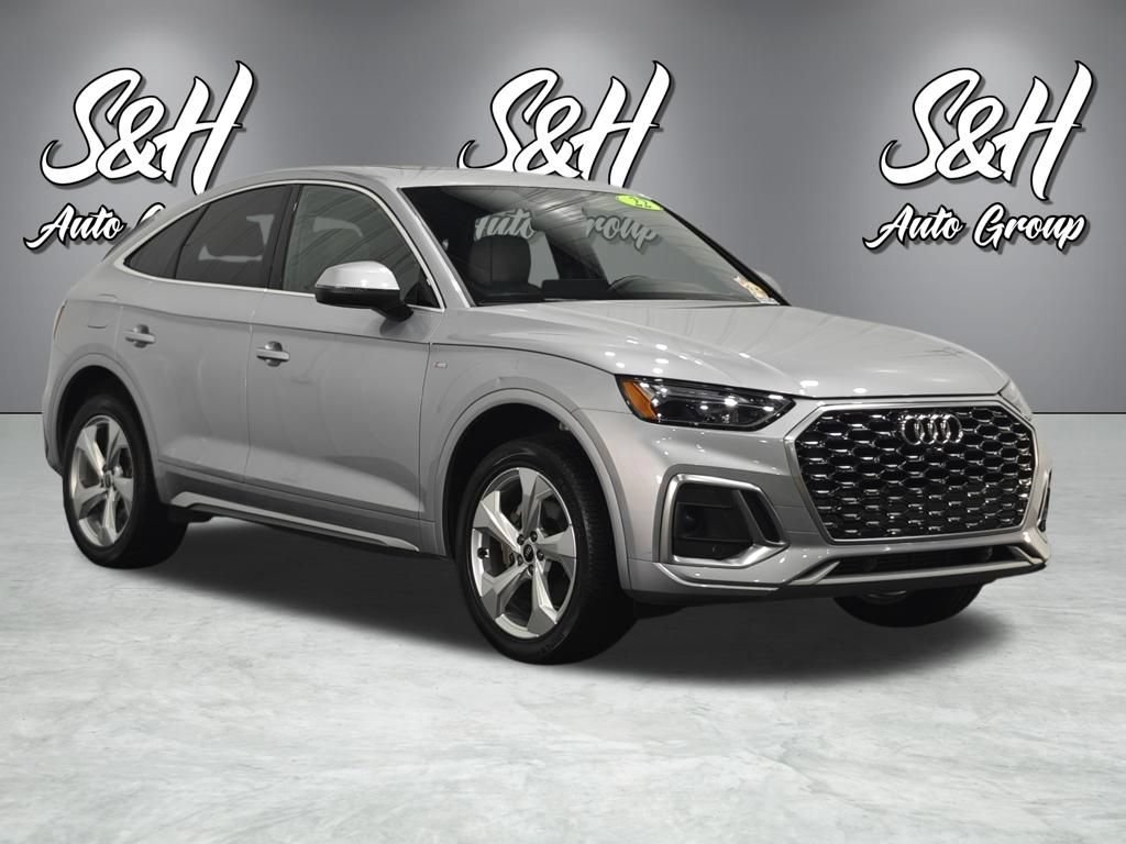 Used 2022 Audi Q5 2.0T Premium Plus w/ Premium Plus Package AWD/4WD image 2