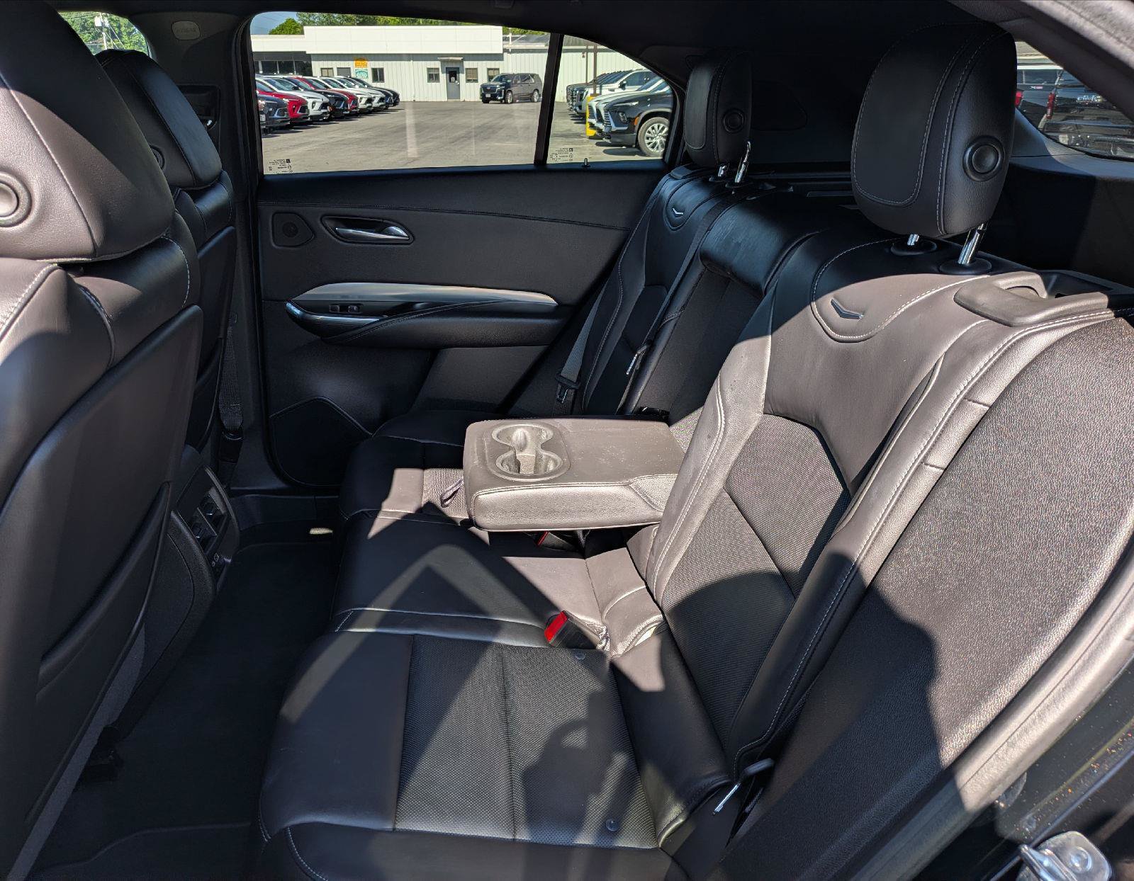 Used 2019 Cadillac XT4 Premium Luxury FWD image 22