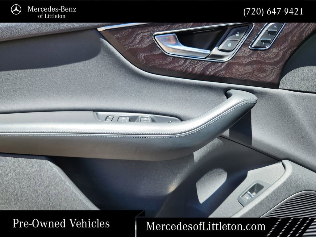 Used 2021 Audi Q7 3.0T Premium Plus AWD/4WD image 24