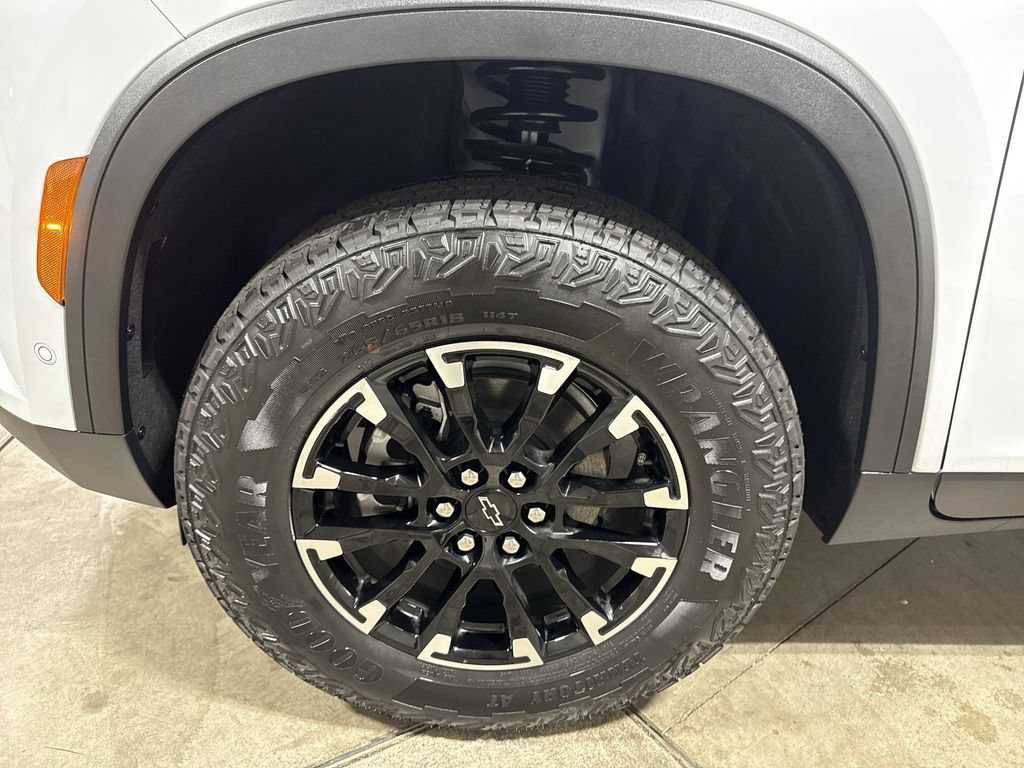 New 2026 Chevrolet Traverse Z71 w/ Enhanced Driving Package AWD/4WD image 28