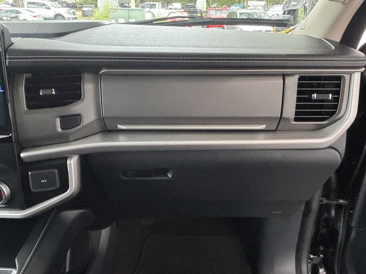 Used 2023 Ford Expedition XL AWD/4WD image 34