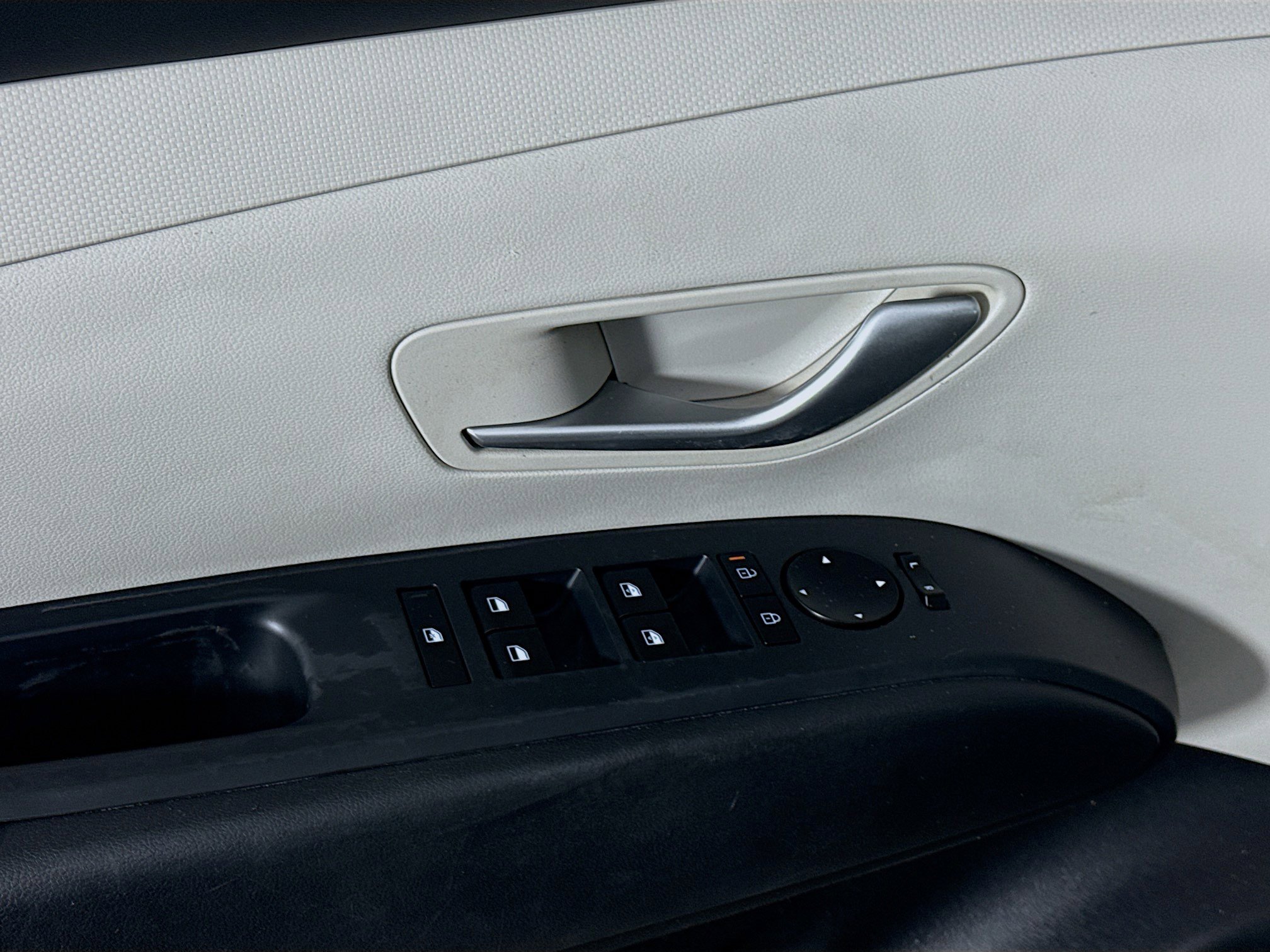 Used 2025 Hyundai Tucson SEL image 24