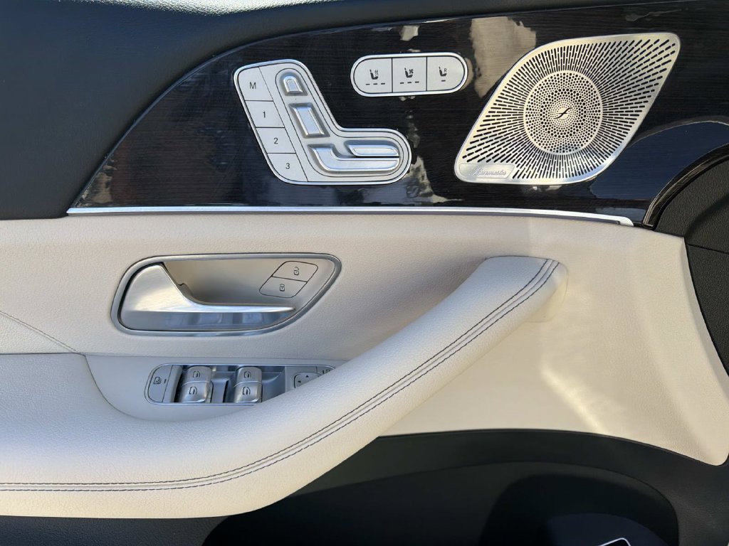 Used 2025 Mercedes-Benz GLE 350 4MATIC image 20