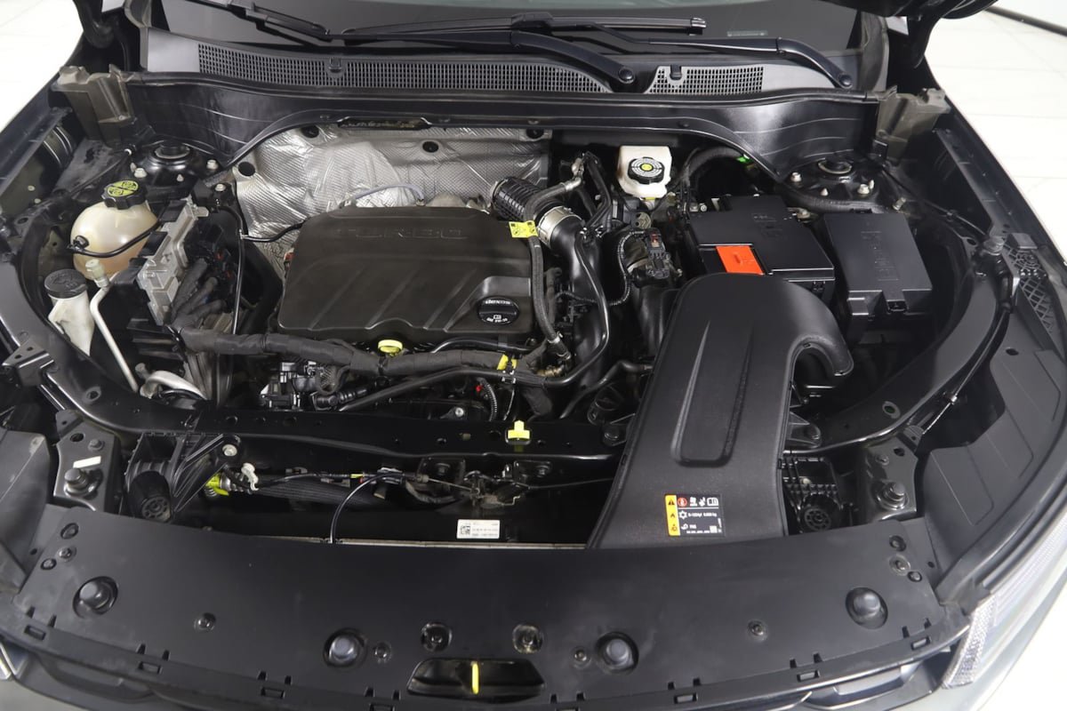 Used 2024 Chevrolet Trax RS FWD image 43
