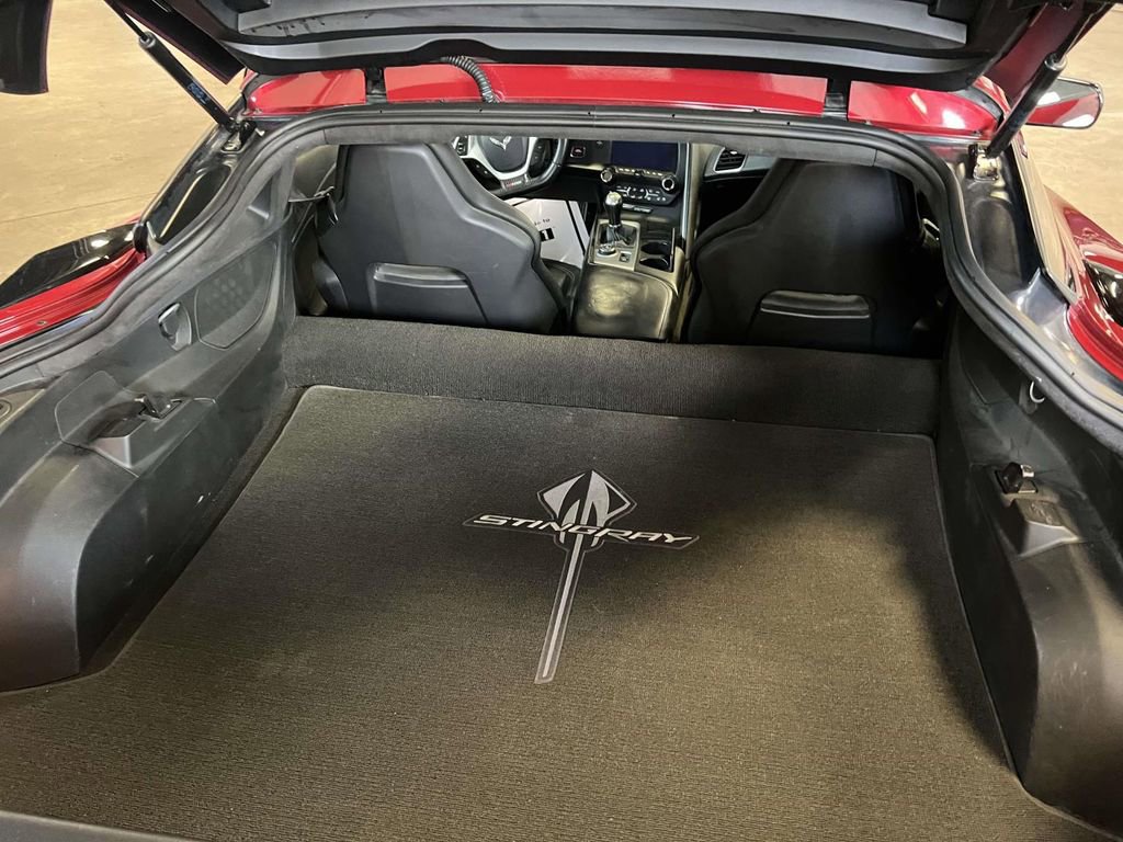 Used 2015 Chevrolet Corvette Z06 w/ 3LZ Preferred Equipment Group RWD image 22