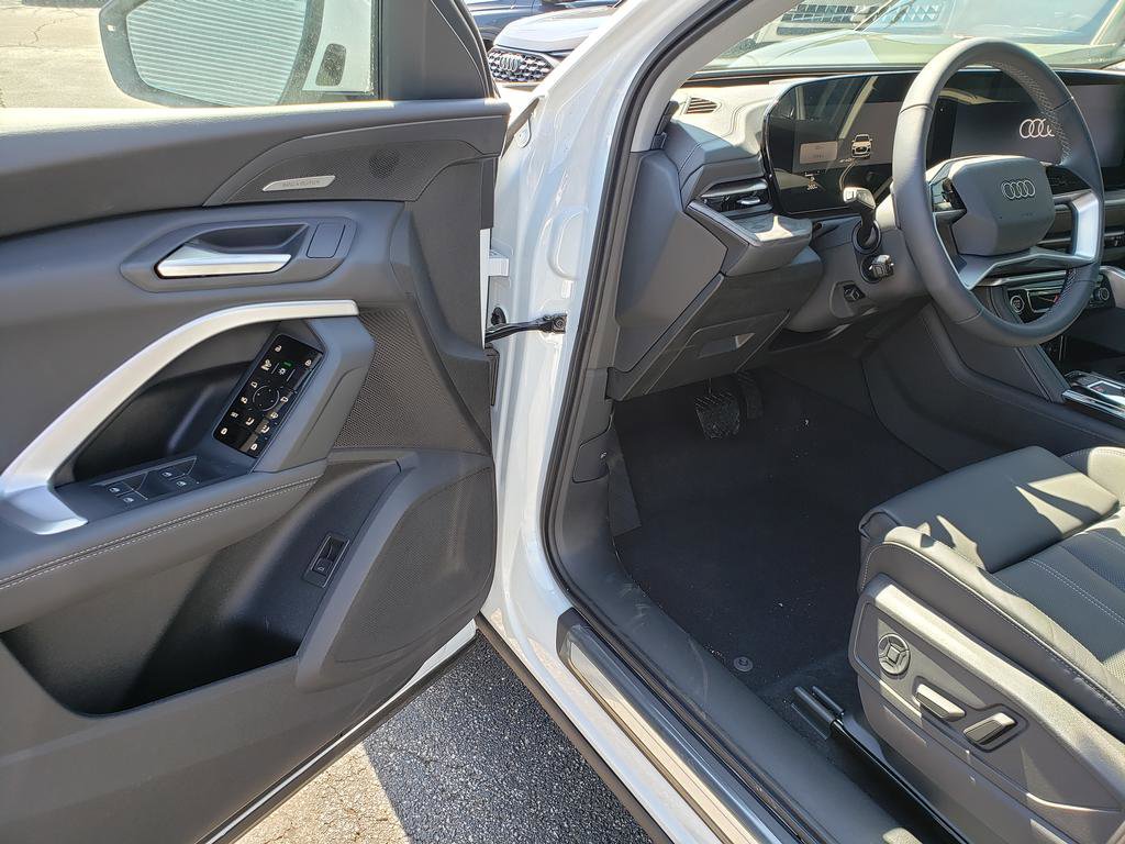 New 2026 Audi Q5 Premium Plus AWD/4WD image 6